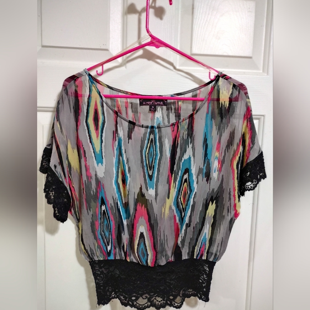 Almost Famous Y2K dolman sleeve top size Small
